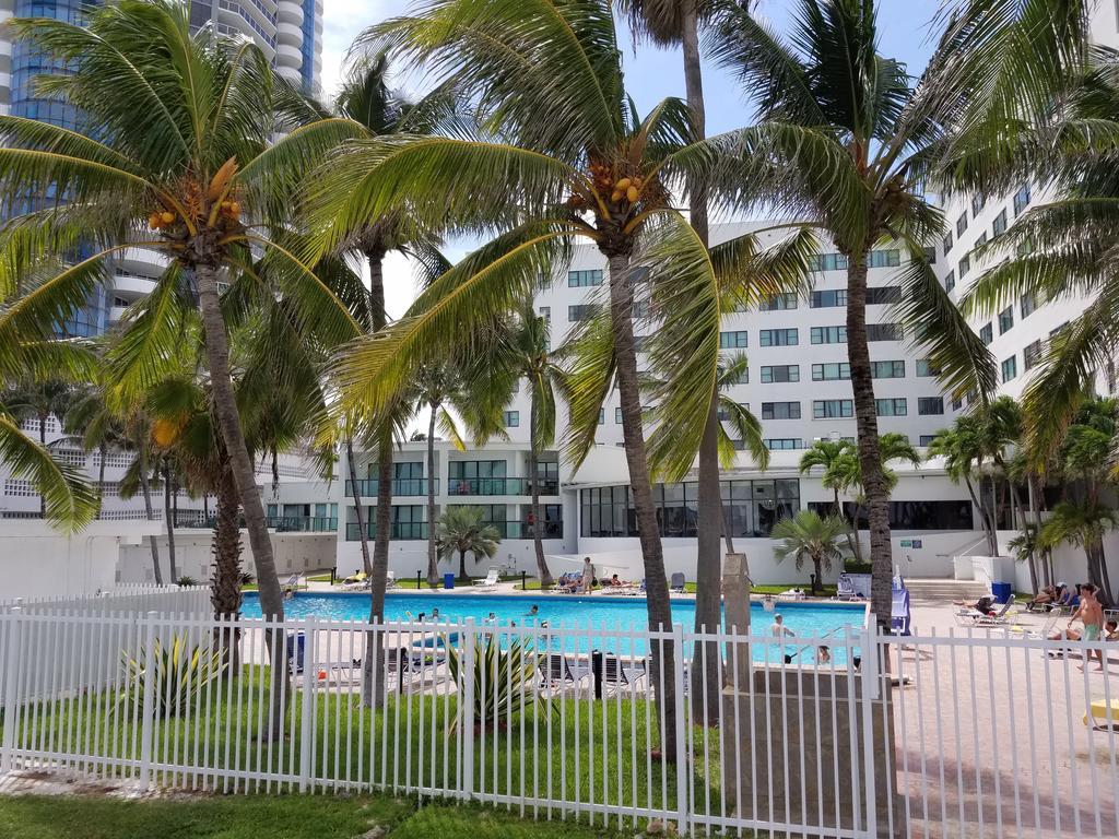 Ocean Front Resort Studio Miami Beach Exterior foto